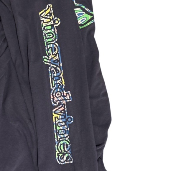 Vineyard Vines Navy Blue Whale Long Sleeve Shirt- Size S - Picture 5 of 7